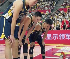 社区盾冲刺阶段再迎强敌，广东宏远刷新队史纪录，主帅态度——气氛紧张，临场指挥获称赞的简单介绍-星空娱乐棋牌